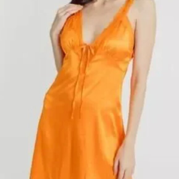 zara orange contrasting satin effect dress large - Picture 2 of 2